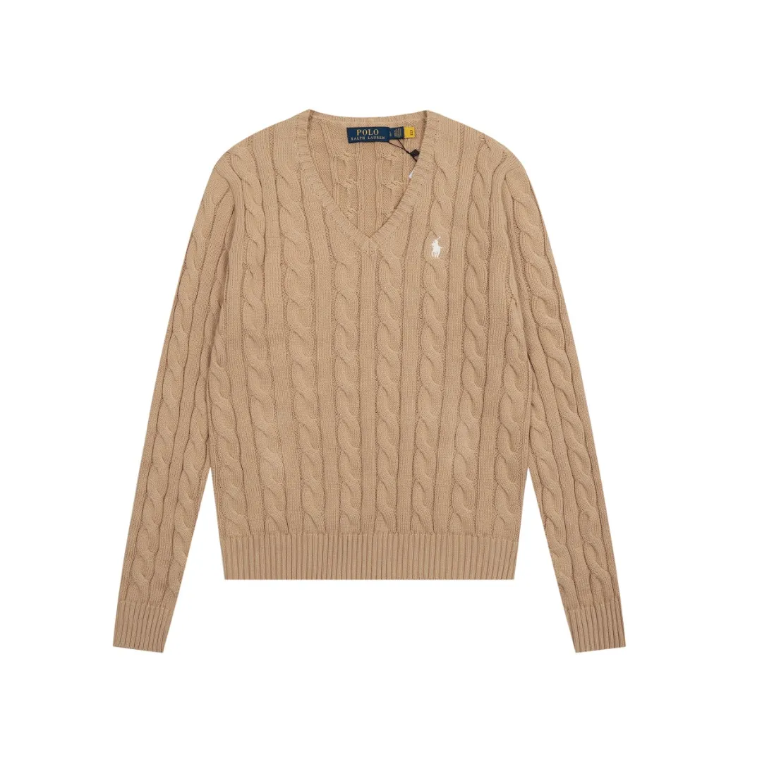 P210 Top quality" Style number: DS019# [Ralph Lauren V-neck solid color pony embroidered logo hemp flower knitted sweater] ✅Ralph Lauren Ralph Lauren goddess slim basic classic V-neck hemp flower pullover sweater ✅Main supplier platform live broadcast Wholesale entity Replacement when out of stock Not removed from the shelves ✅ZP quality 1:1 version Scan the code to enter the GF website Counter quality ✅Detailed quality The only one in Guangzhou Imported quality cotton yarn Mainly high-end Value for money, good quality, needless to say, ✅Simple upper body, easy to match, ootd must-have, good-looking clothes are never picky, a must-have in the goddess’ wardrobe, recommended Size: S-L Color: black, off-white, gray, navy blue, khaki, pink, light blue, rose red, brown, Chinese red